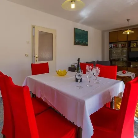 Apartment In 5195 Crikvenica